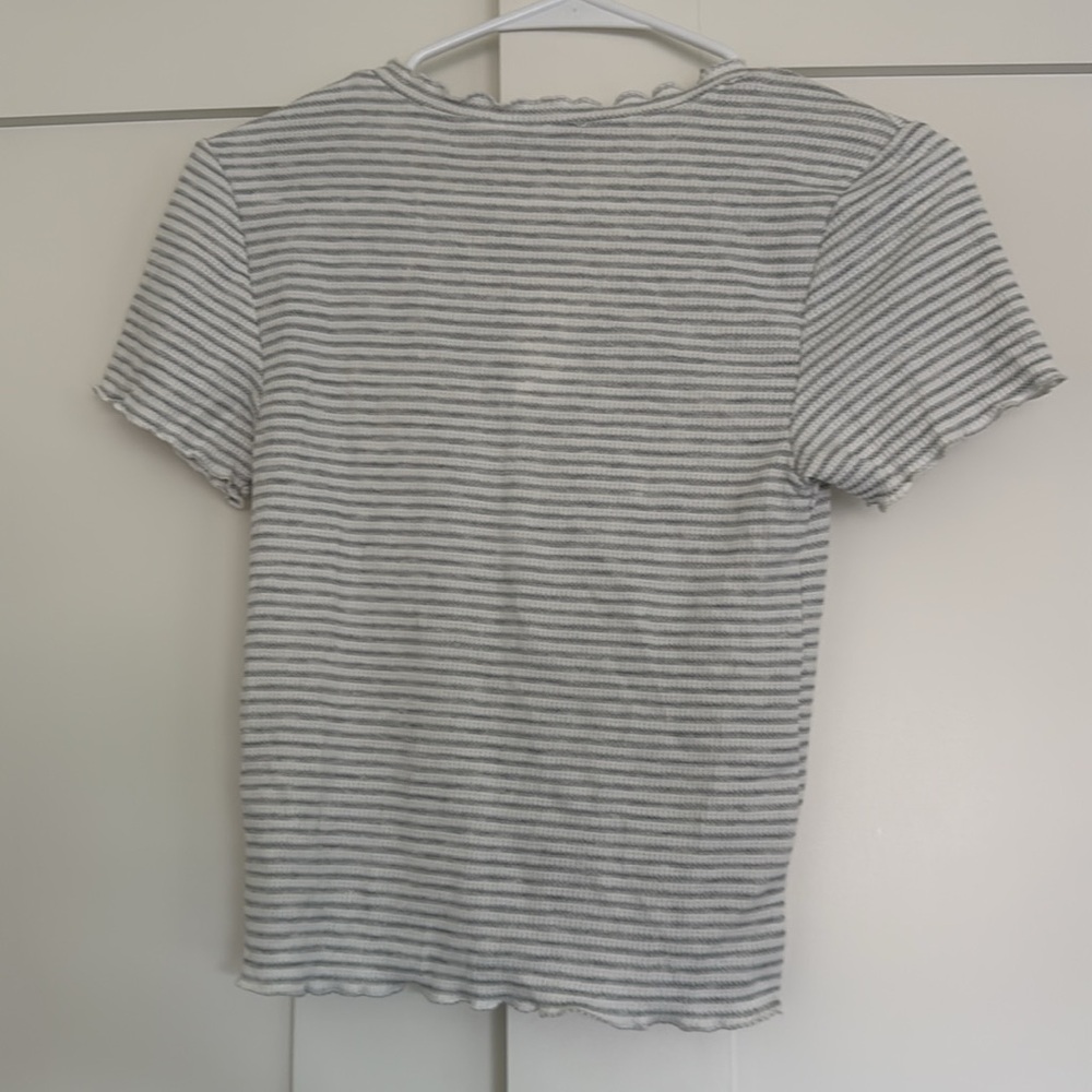NEW: Buckle Fitz & Eddi stripped short sleeve top - Picture 2 of 4